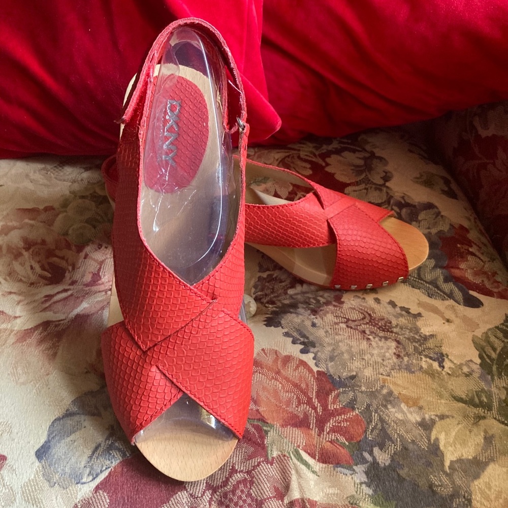 DKNY Shoes Cadence  Size 10